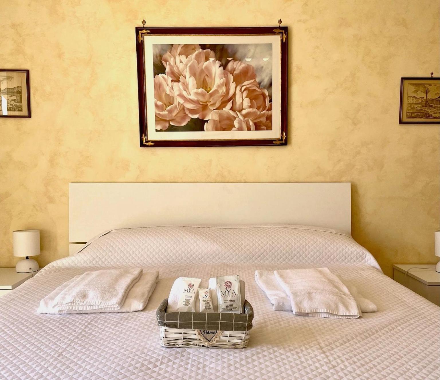 Le Ville Tivoli - Suites, Tivoli City Center! Экстерьер фото
