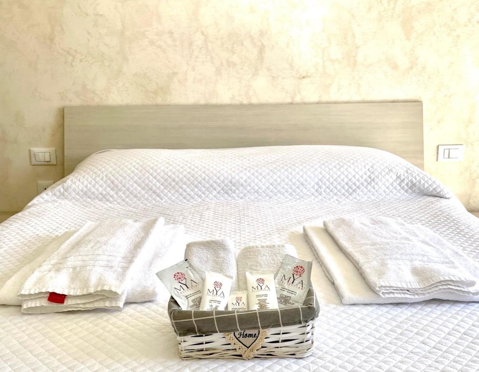 Le Ville Tivoli - Suites, Tivoli City Center! Экстерьер фото