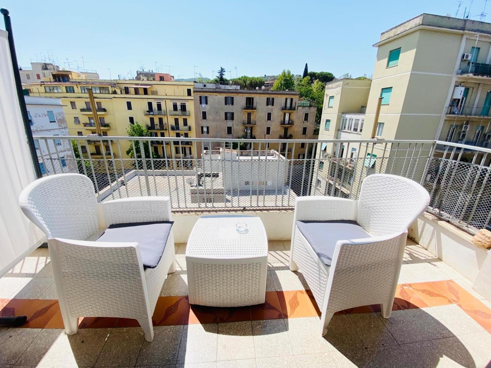 Le Ville Tivoli - Suites, Tivoli City Center! Экстерьер фото